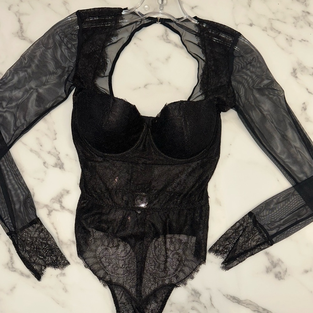 Black Lace Bodysuit​​​